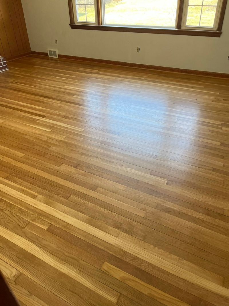 White oak floor, natural finish