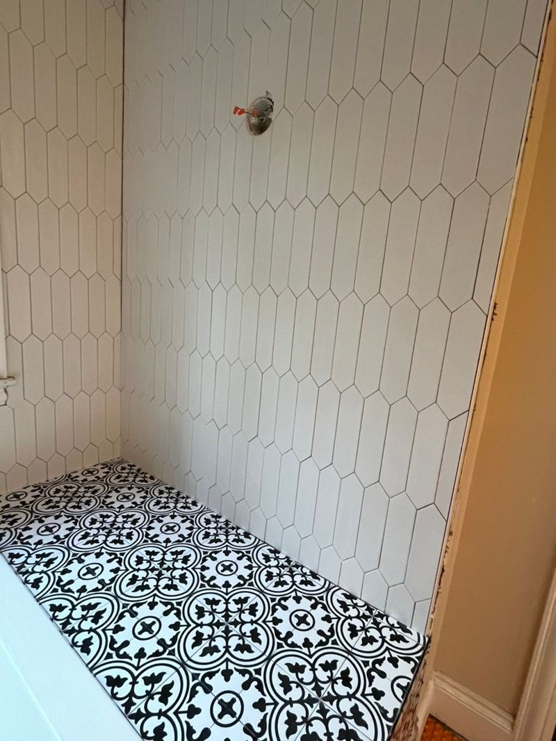 Picket tile shower